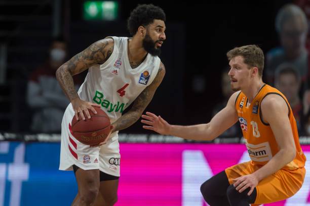 篮坛下一位 篮坛下一位